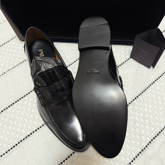 ? AUTH PRADA CALZATURE UOMO SOAZZOLATO NERO EUROPEAN SIZE 6 BRAND NEW W/BOX
